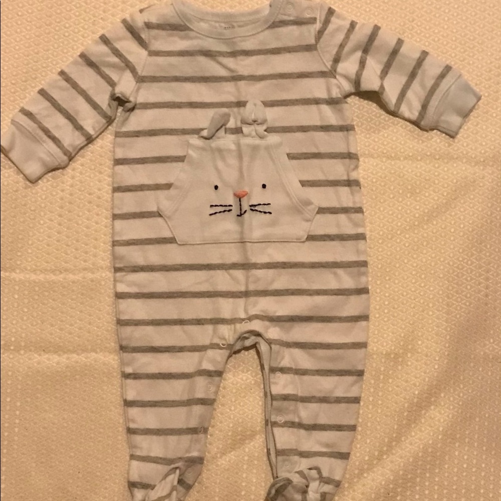 Baby Gap bunny outfit, great for Easter!